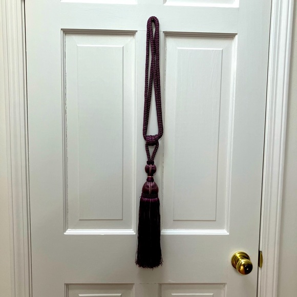 Pair of fringe curtain tie-backs. Silk. Plum color.  NEVER USED. - Picture 2 of 7